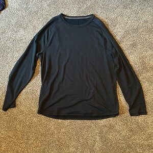 men’s long sleeve